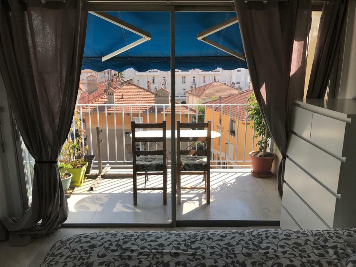 Les Jacinthes Apartment แซ็งต์-ราฟาเอล ภายนอก รูปภาพ