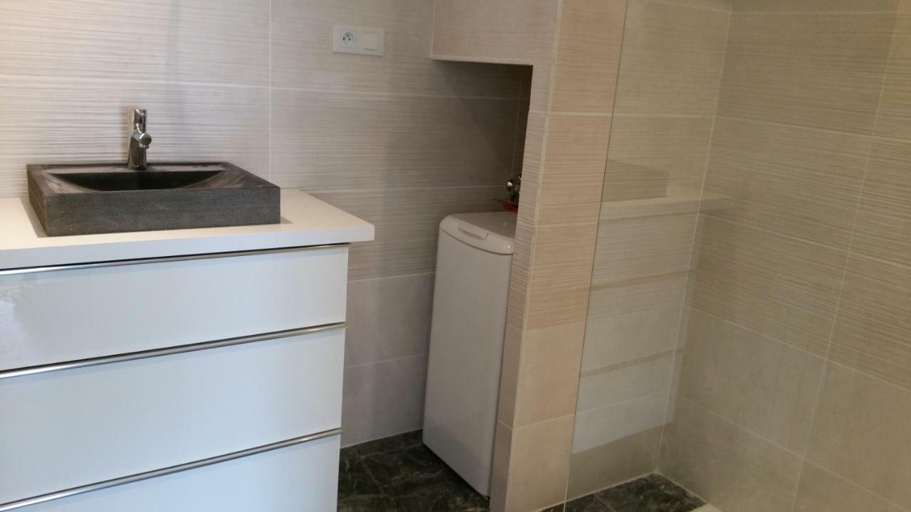 Les Jacinthes Apartment แซ็งต์-ราฟาเอล ภายนอก รูปภาพ