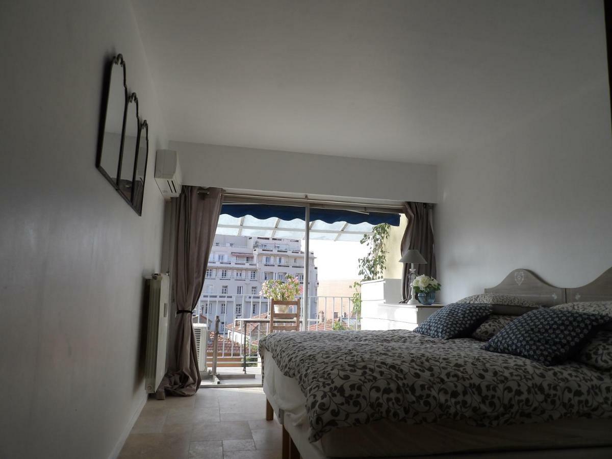 Les Jacinthes Apartment แซ็งต์-ราฟาเอล ภายนอก รูปภาพ